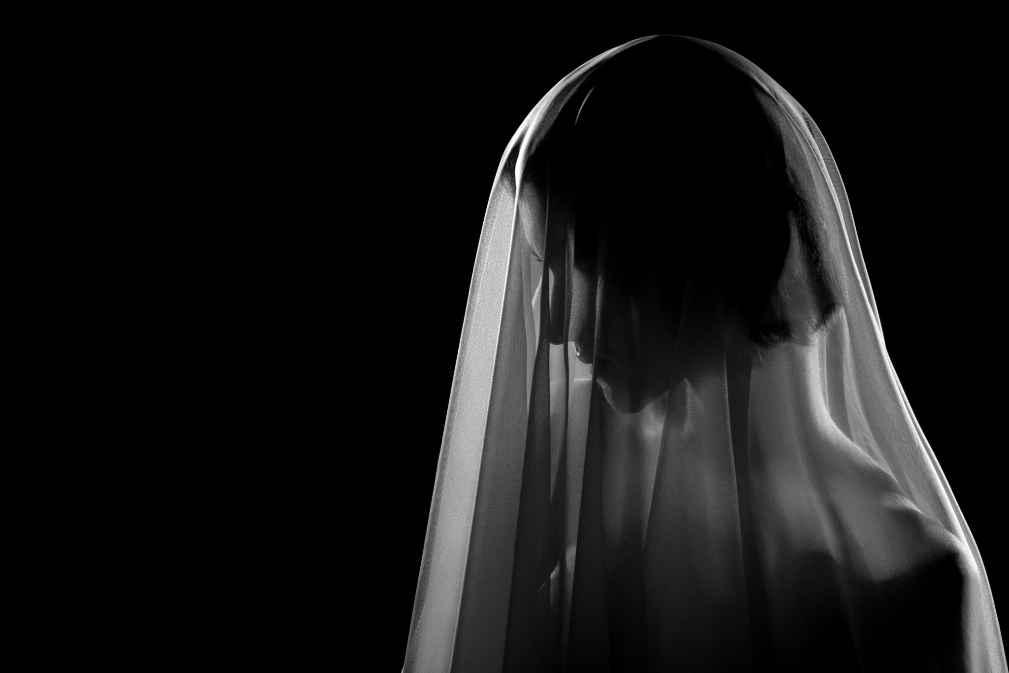 bride portrait shadows