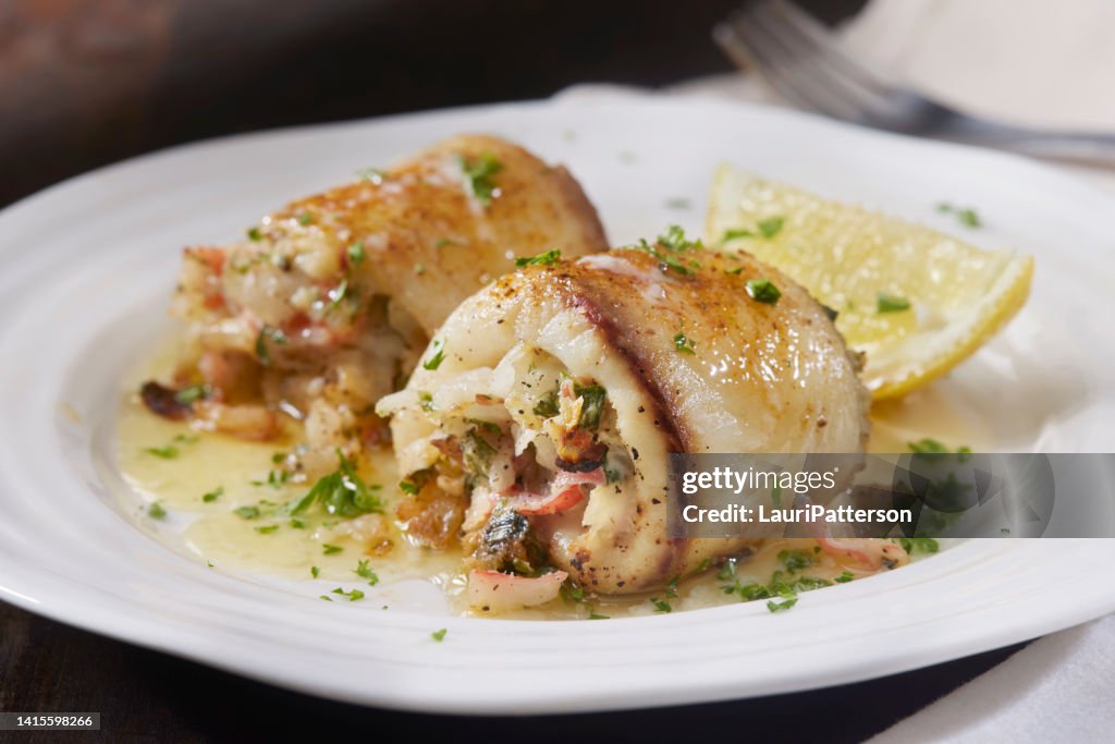Tilapia cremosa rellena de cangrejo