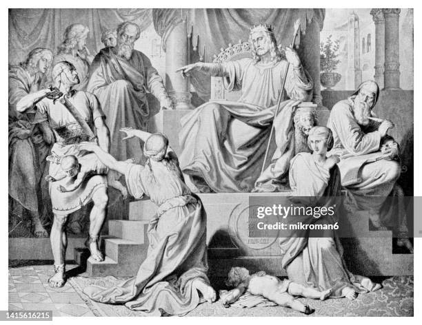 old engraved illustration of judgment of solomon - apostle foto e immagini stock