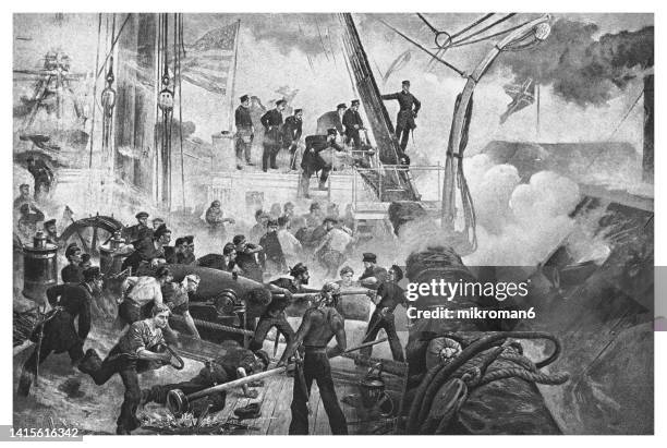 old engraved illustration of admiral david glasgow farragut at battle of mobile bay - burgeroorlog stockfoto's en -beelden