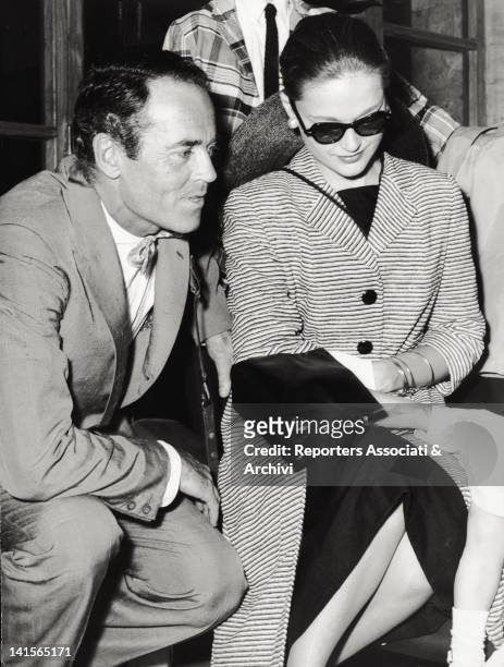 The US actor Henry Fonda with his third wife Susan Blanchard. The couple is at the Ciampino Airport as they have just landed in Italy. They are with...
