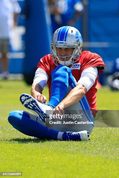 Jared Goff of the Detroit Lions on the field during the joint practice with the Indianapolis Colts at Grand Park on August 18, 2022 in Westfield,...