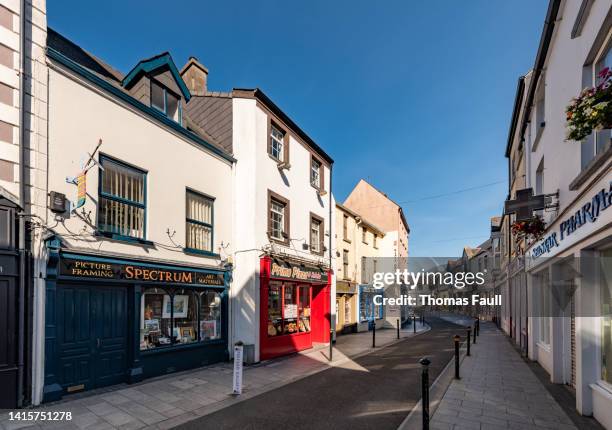shops in wexford, ireland - county wexford stock pictures, royalty-free photos & images