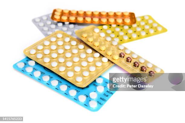 birth control pills - progesterone photos et images de collection