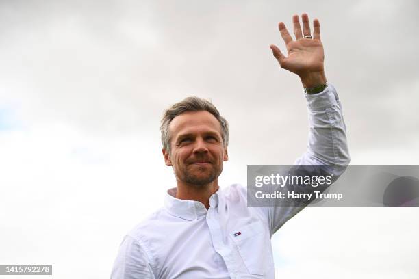 James Hildreth of Somerset interacts with the crowd following their announcement to retire ahead of the Royal London One Day Cup match between...