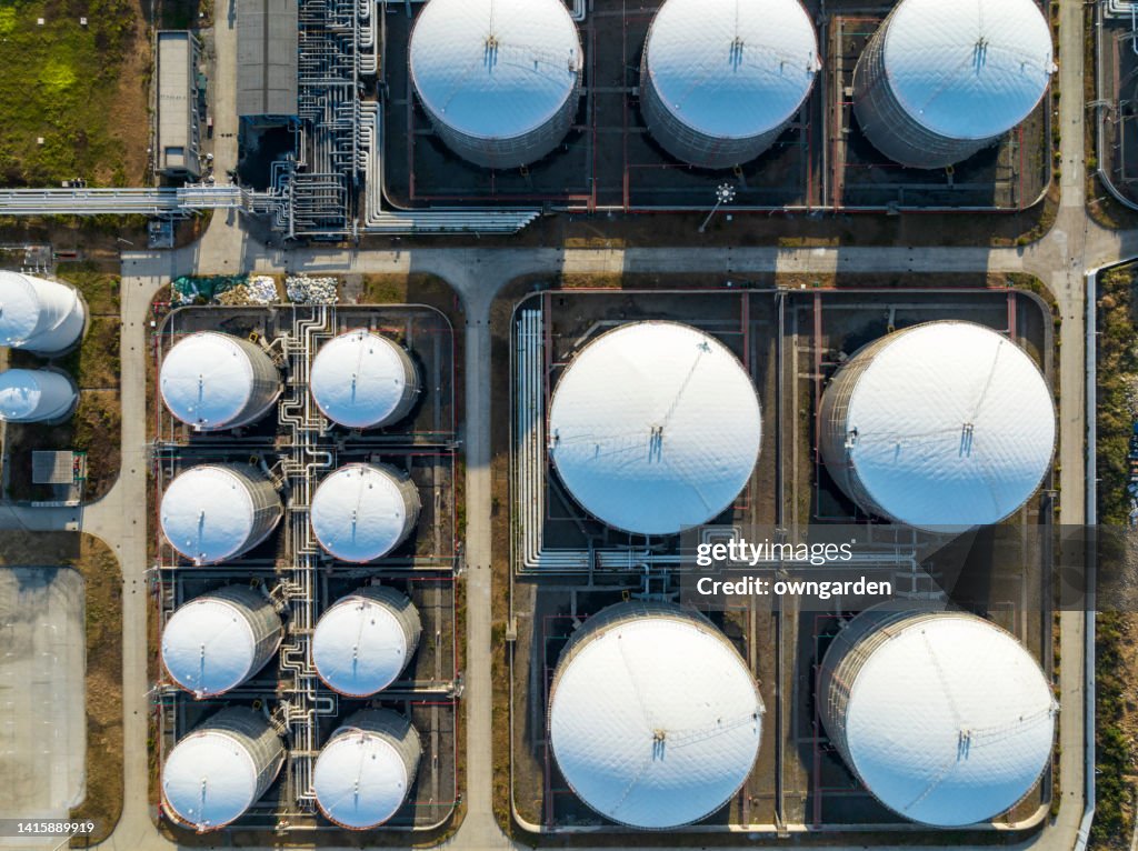 Storage tank of liquid chemical and petrochemical product tank