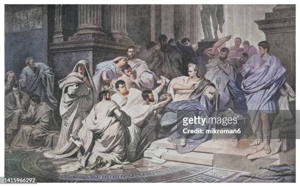 old engraved illustration of death of julius caesar, ides of march - giulio cesare foto e immagini stock
