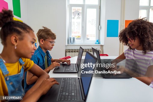 Young students learn about coding in elementary school Young students learn about coding in elementary school