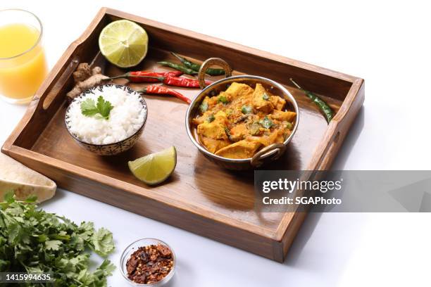 chicken curry - chicken tikka stock pictures, royalty-free photos & images