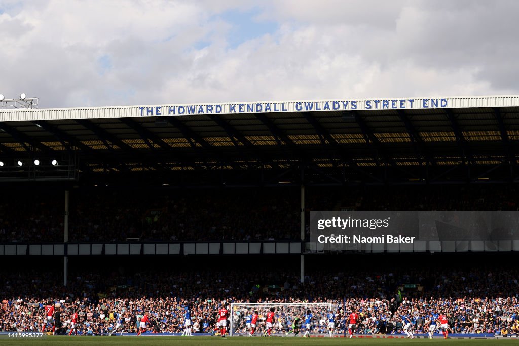 Everton FC v Nottingham Forest - Premier League