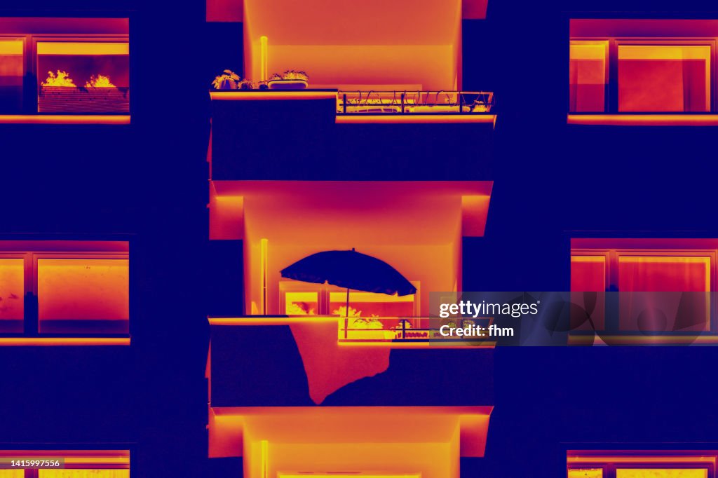 Modern facade infrared