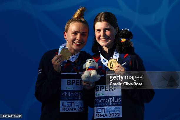 Andrea Spendolini Sirieix and Lois Toulson of Great Britain pose with their Gold medals after winning the Women's Synchronised Platform Final on Day...