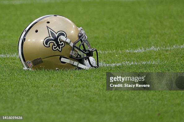 667 New Orleans Saints Helmet Stock Photos, High-Res Pictures, and