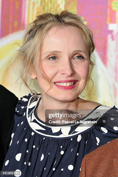 Julie Delpy attends '2 Days In New York' Paris Premiere at Mk2 Bibliotheque on March 19, 2012 in Paris, France.