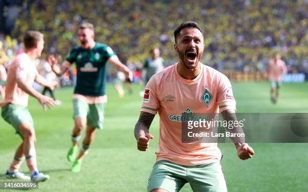 Leonardo Bittencourt after his teams third goa during the Bundesliga match between Borussia Dortmund and SV Werder Bremen at Signal Iduna Park on...