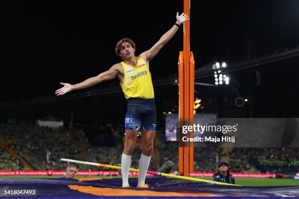 Armand Duplantis of Sweden celebrates during the Athletics - Men's Pole Vault Final on day 10 of the European Championships Munich 2022 at...