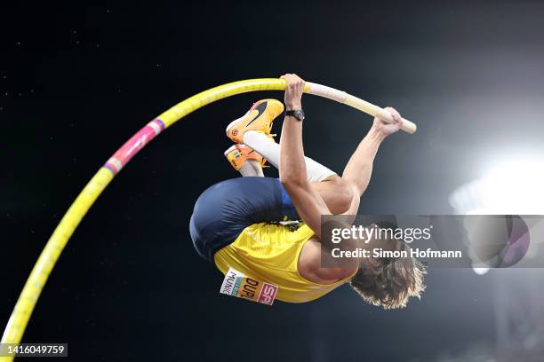 Armand Duplantis of Sweden competes during the Athletics - Men's Pole Vault Final on day 10 of the European Championships Munich 2022 at Olympiapark...
