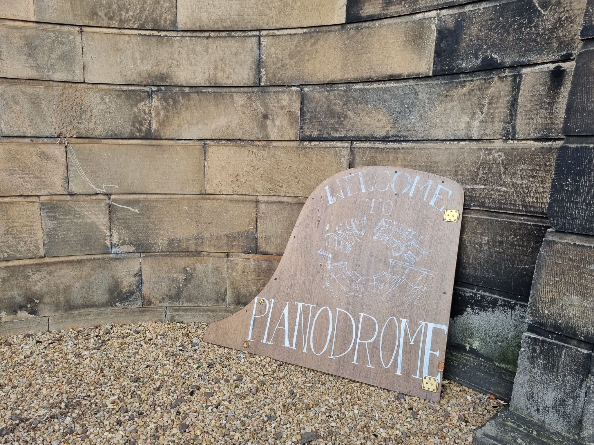 edinburgh street art