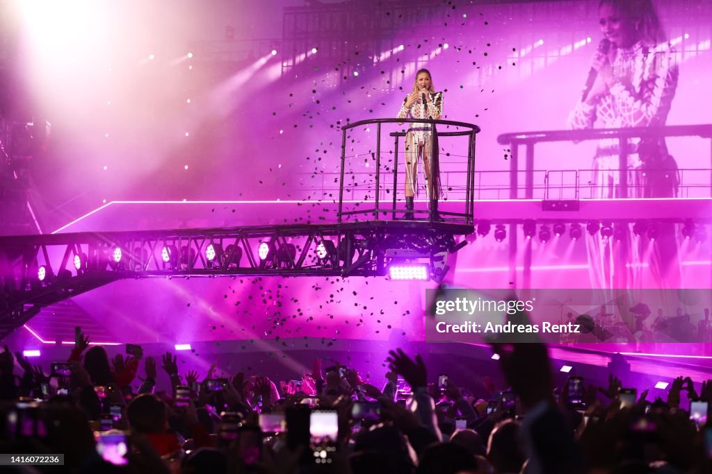 Helene Fischer Performs In Munich