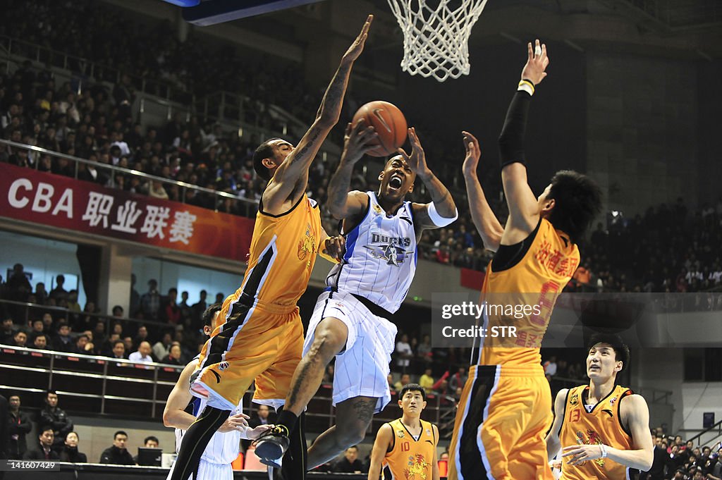 TO GO WITH Basket-CHN-CBA,PREVIEW by Rob