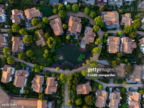 aerial view of detached duplex house - chalé fotografías e imágenes de stock