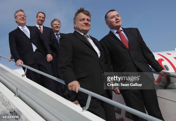 Air Berlin CEO Hartmut Mehdorn poses with oneworld CEO Bruce Ashby, American Airlines CEO Tom Horton, British Airways CEO Keith Williams and IAG CEO...