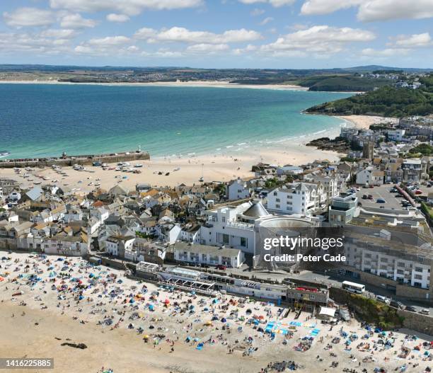 porthmeor beach st ives - tate gallery stock pictures, royalty-free photos & images