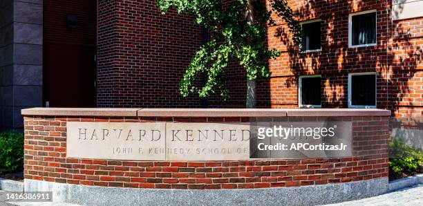harvard kennedy school - harvard university - cambridge massachusett - new england council stock pictures, royalty-free photos & images