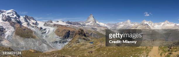 matterhorn gornergrat senderismo xxxl panorama en verano zermatt suiza - monte rosa fotografías e imágenes de stock