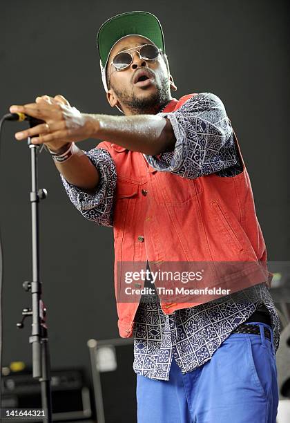Dj Mathambo 71 Spoek Mathambo Stock Photos, High-Res Pictures, and Images - Getty ...