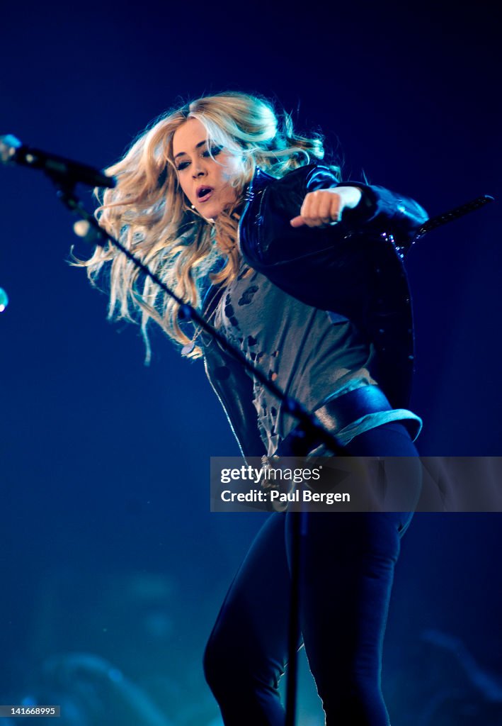Anouk Live In Arnhem