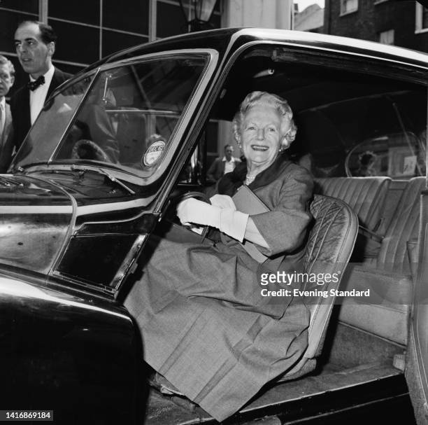 Clementine Churchill arriving at Middlesex Hospital in Fitzrovia, London, England, 30th June 1962. Clementine is visiting her husband, Winston...