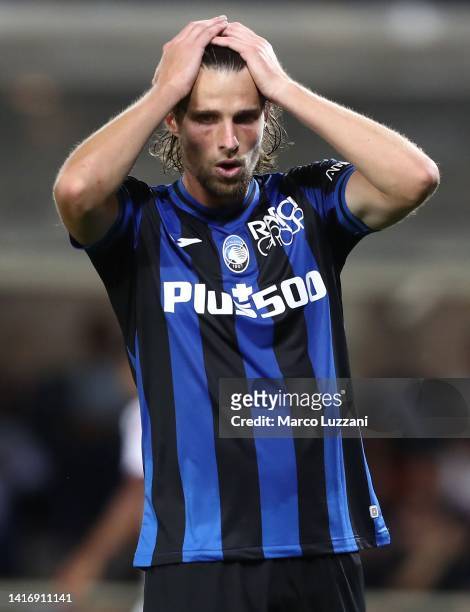 Hans Hateboer of Atalanta BC reacts during the Serie A match between Atalanta BC and AC Milan at Gewiss Stadium on August 21, 2022 in Bergamo, .