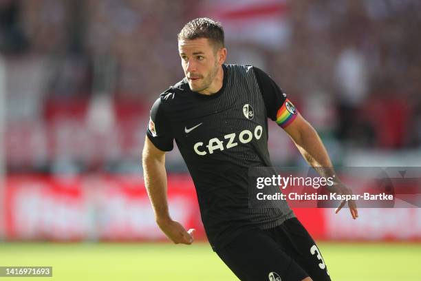 Christian Guenter of SC Freiburg in action during the Bundesliga match between VfB Stuttgart and Sport-Club Freiburg at Mercedes-Benz Arena on August...
