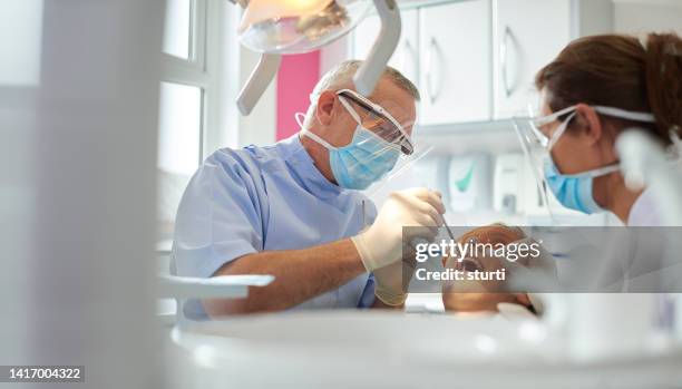 dental check-up - face shield 個照片及圖片檔