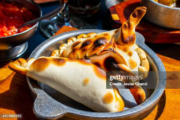 empanadas (typical argentine food) - salta argentina stockfoto's en -beelden