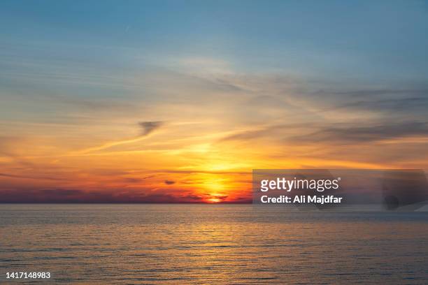 lake erie at dusk - ohio landscape stock pictures, royalty-free photos & images