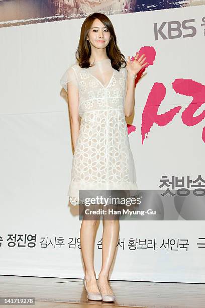 South Korean actress Yoona of K-Pop girl group Girls' Generation attends a press conference to promote KBS drama 'Love Rain' at Lotte Hotel on March...