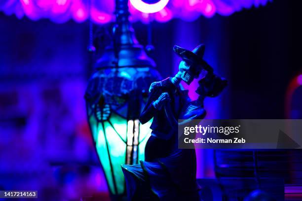 day if the dead decor - dag-van-de-doden stockfoto's en -beelden