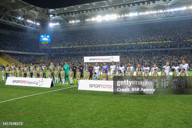 Players of Fenerbahce, players of Adana Demirspor during the Turkish Super Lig match between Fenerbahce and Adana Demirspor at the Sukru Saracoglu...