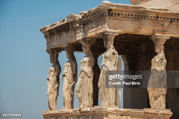 the erechtheion, temple of athena, acropolis, athens, greece - parthenon athens imagens e fotografias de stock