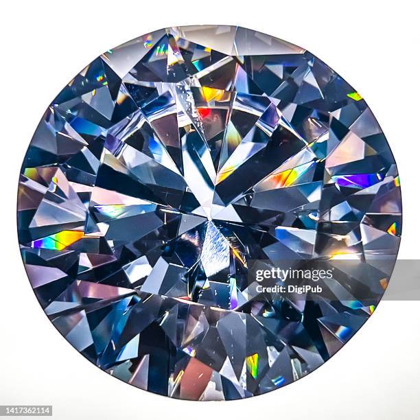 large crystal diamond against white background - joia imagens e fotografias de stock