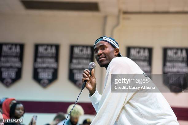 Jamal Crawford addresses the crowd during the CrawsOver Pro-Am game at Seattle Pacific University on August 20, 2022 in Seattle, Washington.