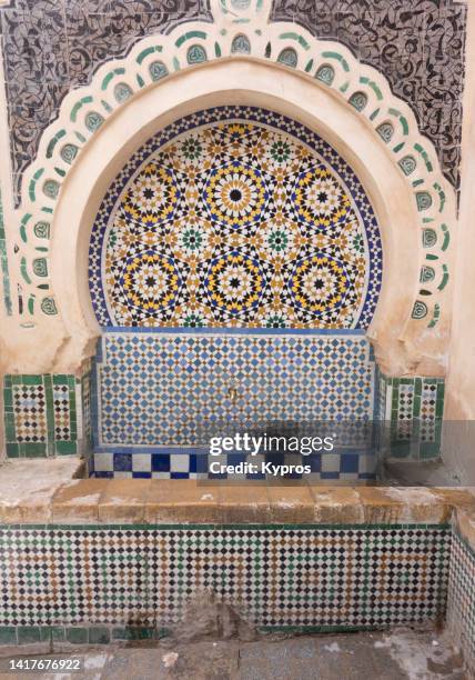 tiled decoration - ceramics fez stock-fotos und bilder