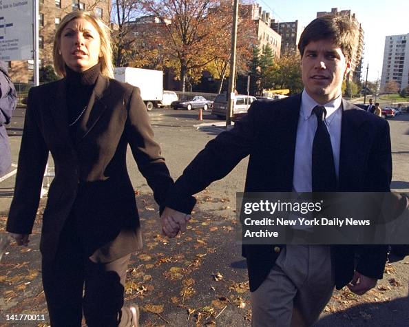 Alex Kelly Raper Alex Kelly trial in Stamford, CT -- Alex Kelly holds hand of his ...