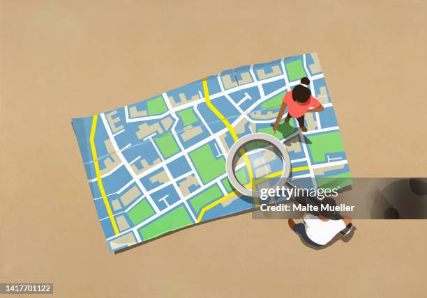 stockillustraties, clipart, cartoons en iconen met couple with magnifying glass over map - verdwaald