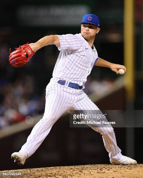 Sean Newcomb of the Chicago Cubs delivers a pitch during the eighth inning against the St. Louis Cardinals at Wrigley Field on August 22, 2022 in...