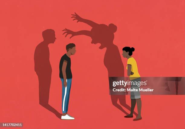 angry shadow looming over couple arguing on red background - communication problems 幅插畫檔、美工圖案、卡通及圖標