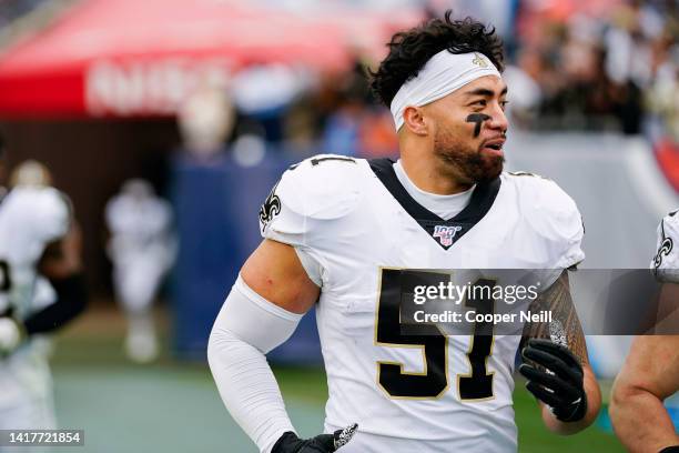 Manti Teo of the New Orleans Saints warms up prior to an NFL football game against the Tennessee Titans, Sunday, Dec. 22 in Nashville, Tenn.