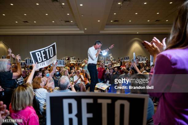 Texas Democratic gubernatorial candidate Beto O'Rourke speaks to supporters during a campaign rally on August 24, 2022 in Humble, Texas. O'Rourke is...